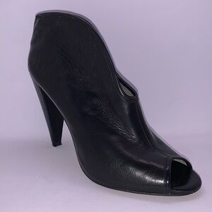 Vince Camuto Black Bootie Peeptoe Sheep Leather Size 8.5 NIB